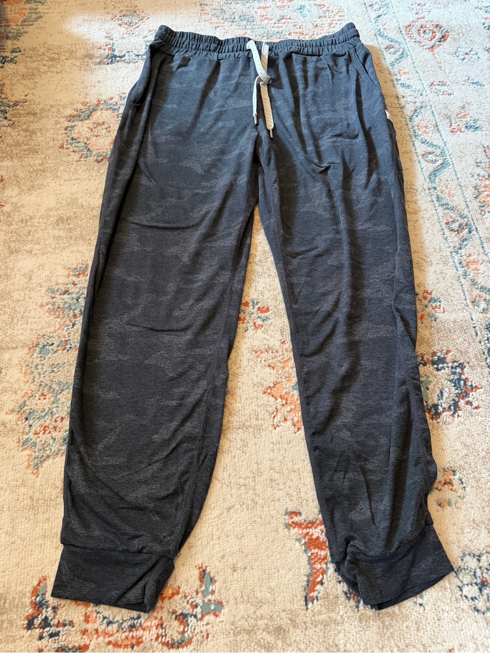 Vuori Charcoal Drawstring Jogger Pants S